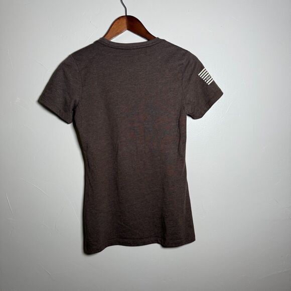 Howitzer Women's Patriotic Tee Shirt Size Medium Flag USA God - Picture 6 of 8